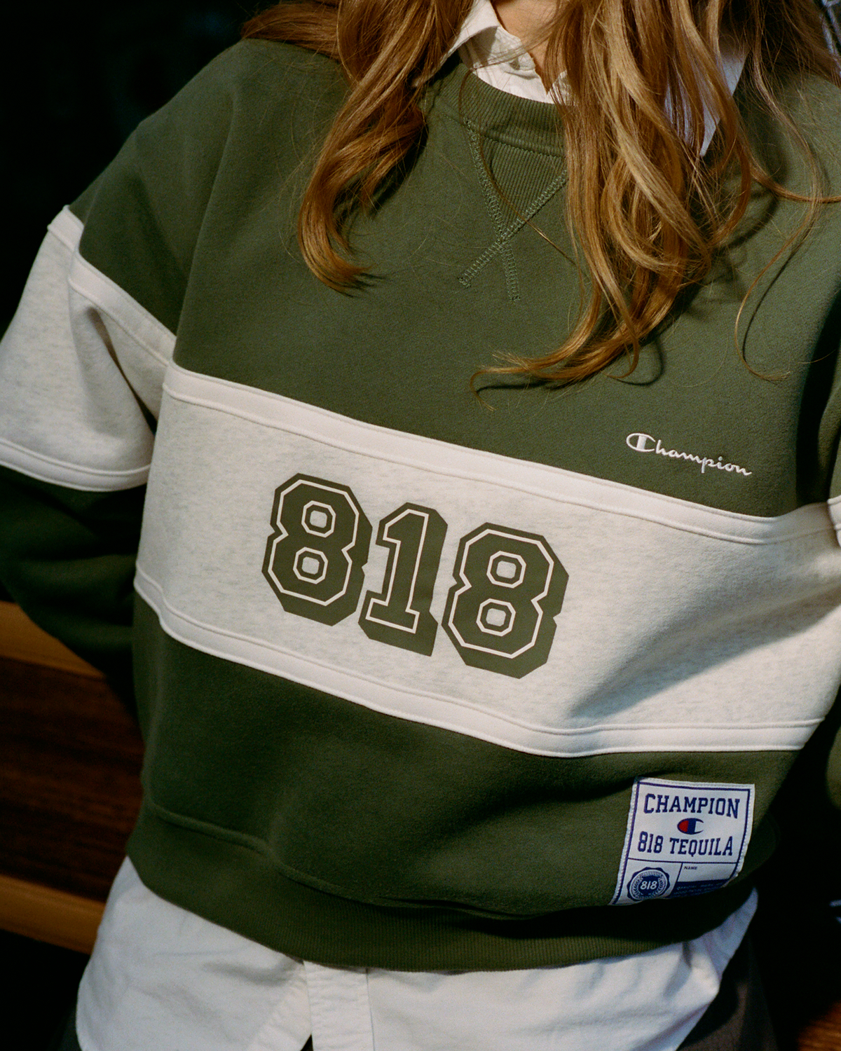 818 TAILGATE CREWNECK